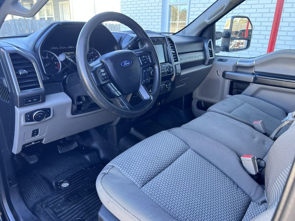 Used 2019 Ford F250 XLT w/ XLT Premium Package image 13