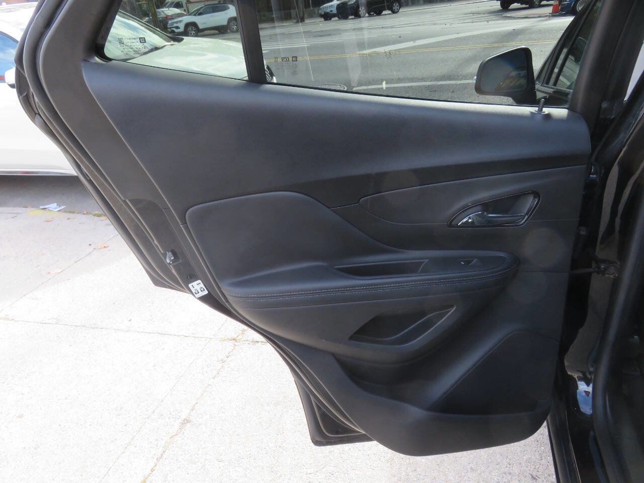 Used 2019 Buick Encore Preferred image 26