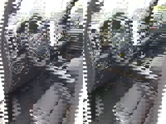 New 2026 RAM 1500 Laramie w/ Night Edition image 8