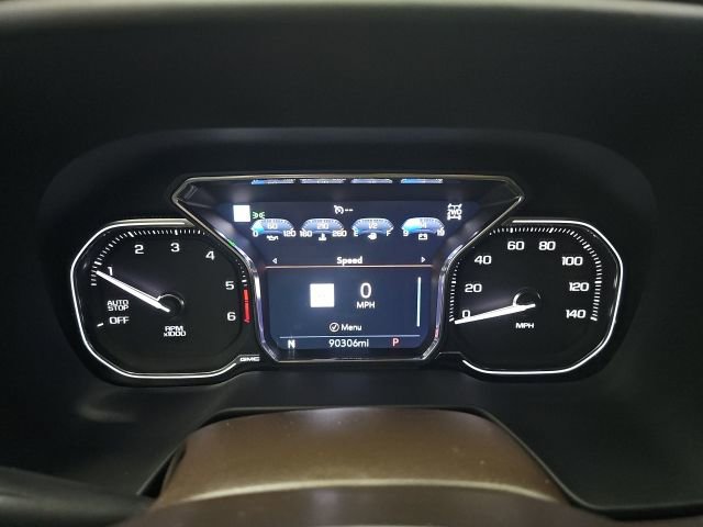 Used 2021 GMC Yukon SLT w/ Rear Media and Nav Package AWD/4WD image 26