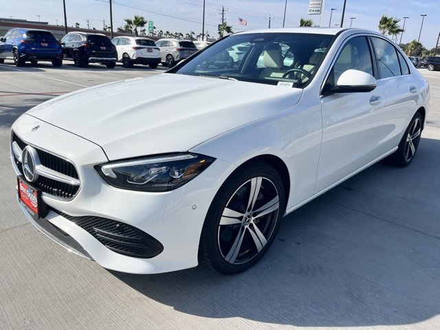Used 2025 Mercedes-Benz C 300 Sedan image 3