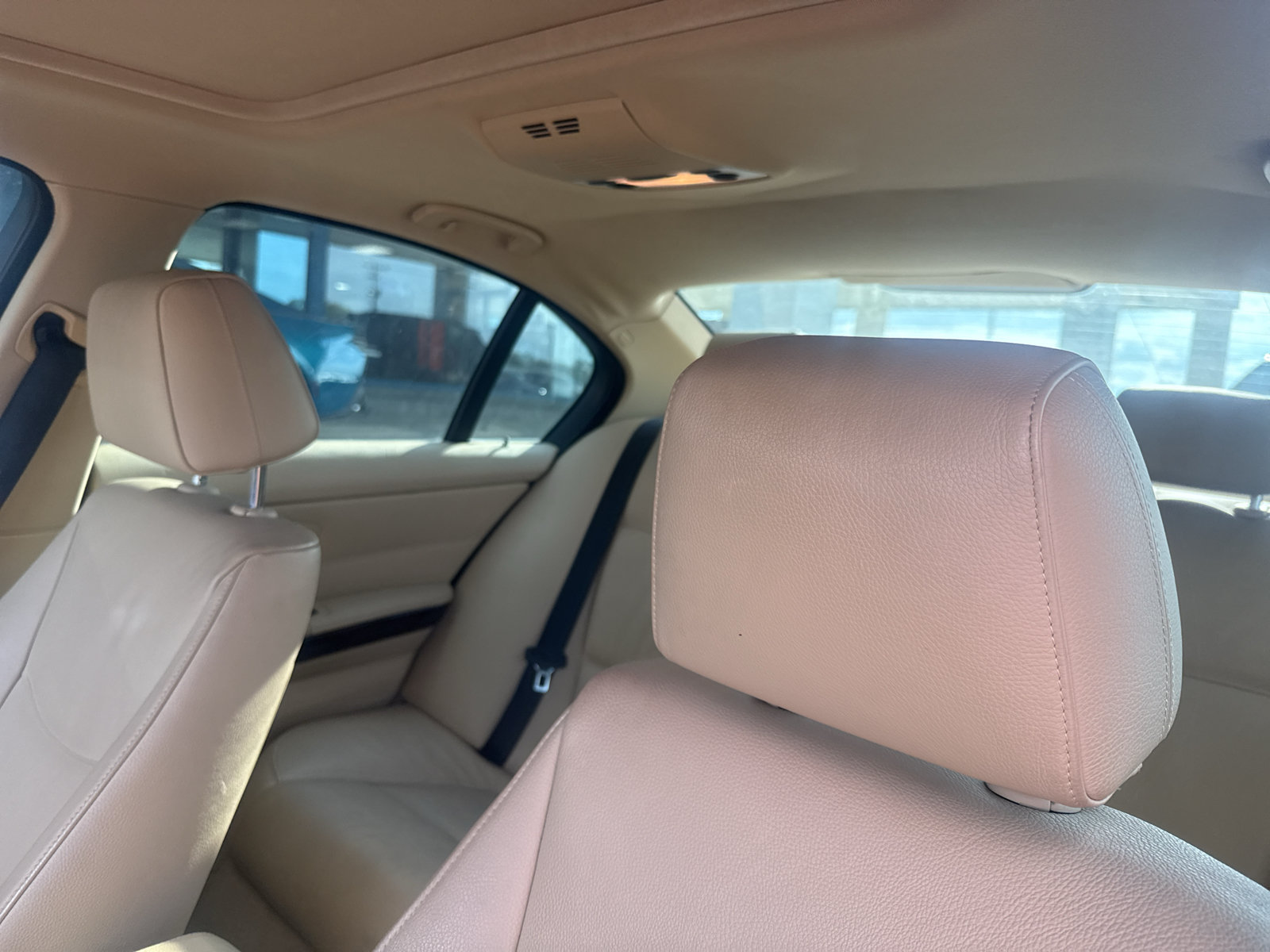 Used 2008 BMW 328i Sedan RWD image 11