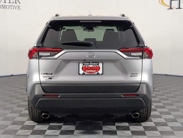 Used 2025 Toyota RAV4 XLE image 6