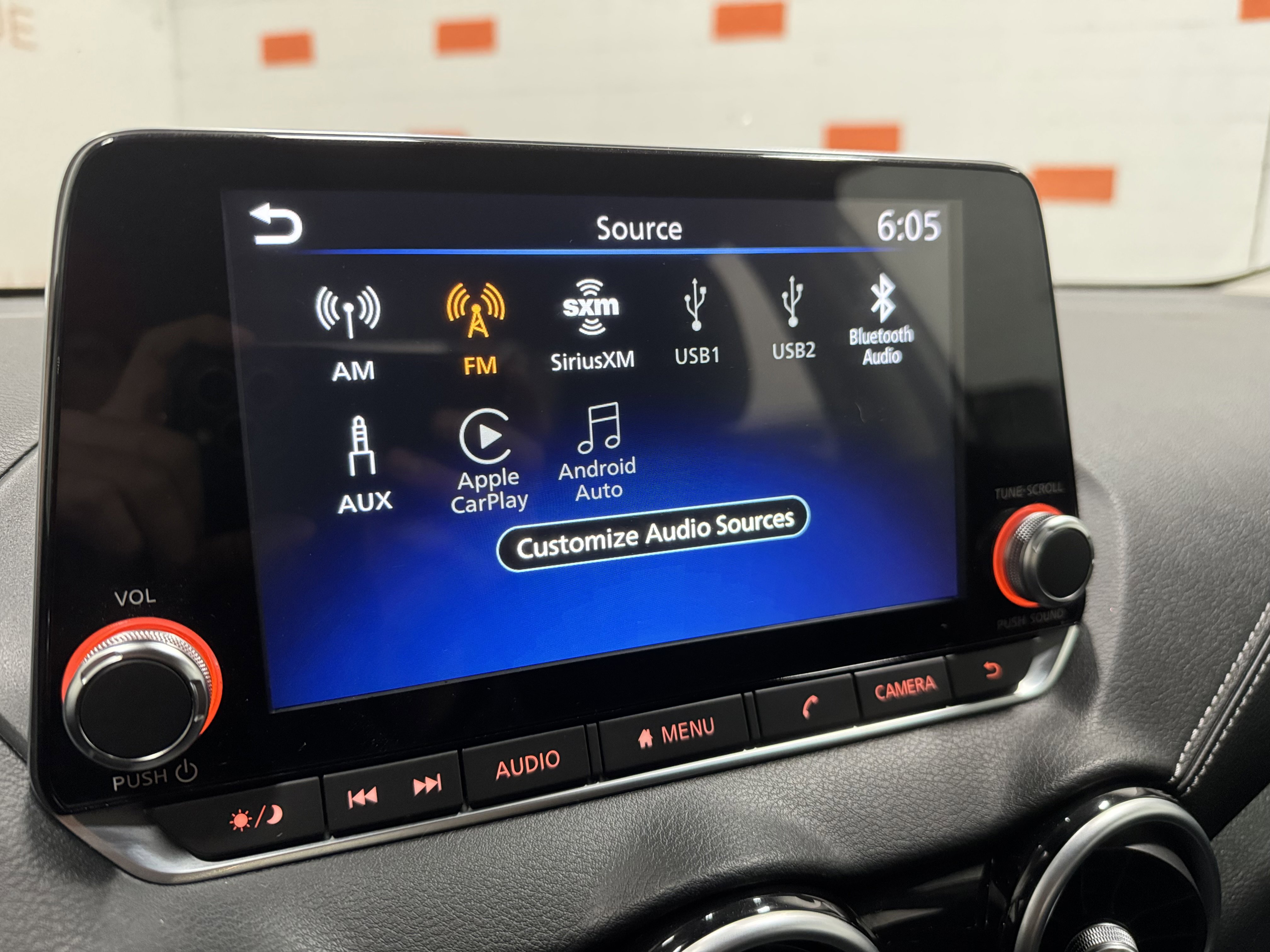 Used 2021 Nissan Sentra SV image 2