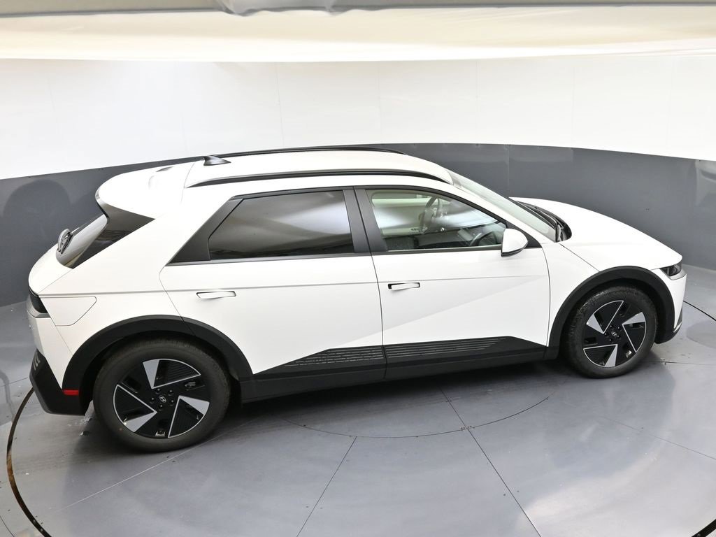 New 2025 Hyundai Ioniq 5 SEL image 48