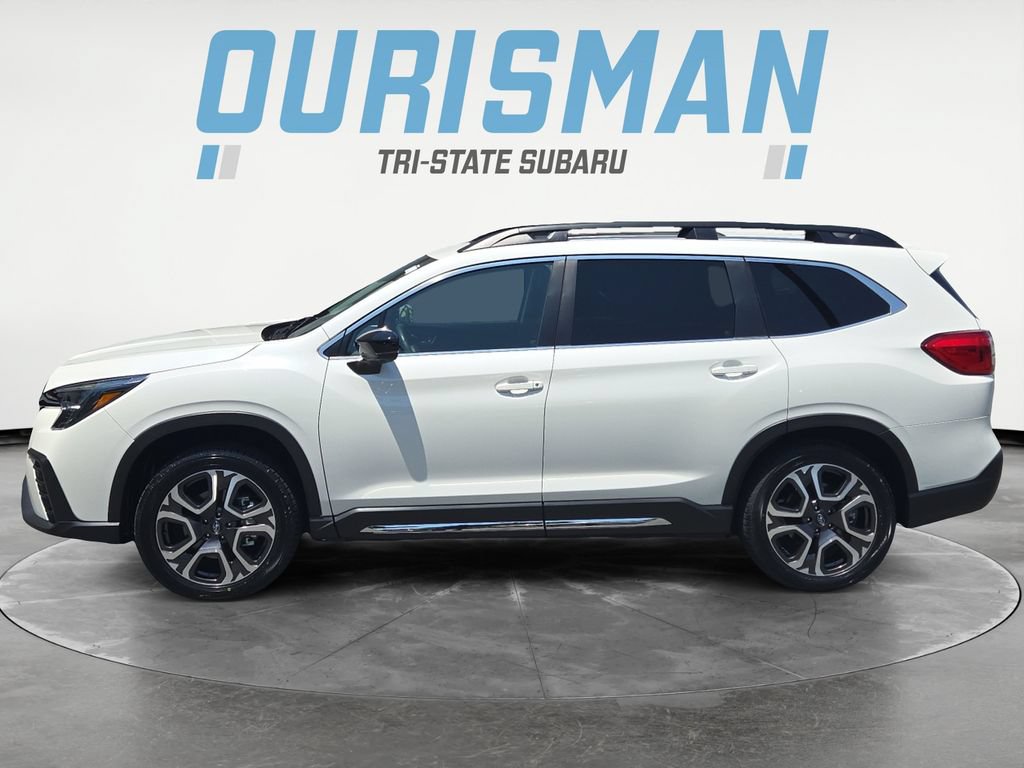 Used 2025 Subaru Ascent Limited w/ Popular Package #2 AWD/4WD image 3