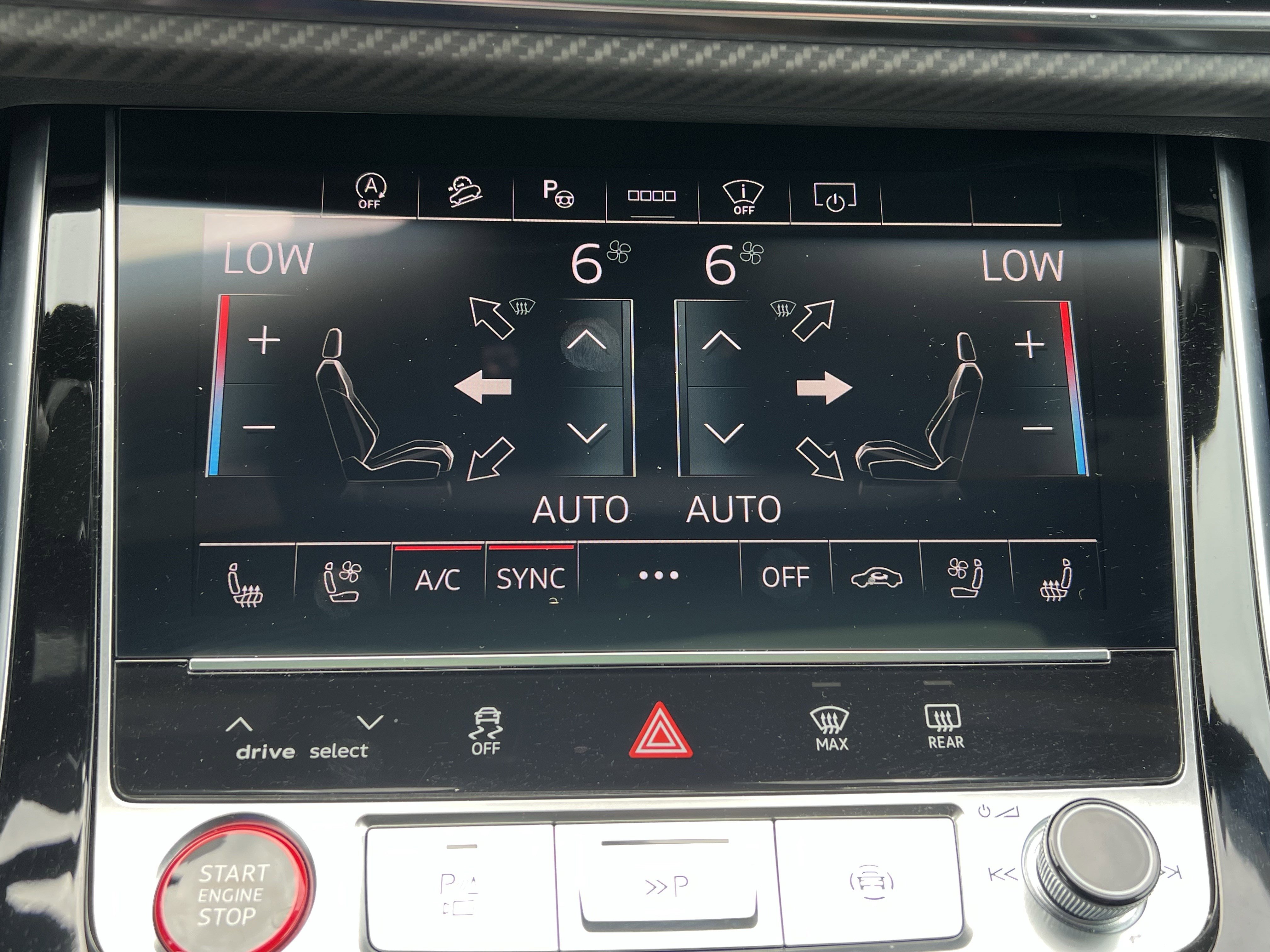 Certified 2025 Audi RS Q8 performance AWD/4WD image 29