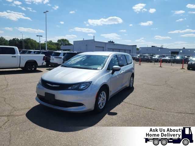 Certified 2023 Chrysler Voyager LX