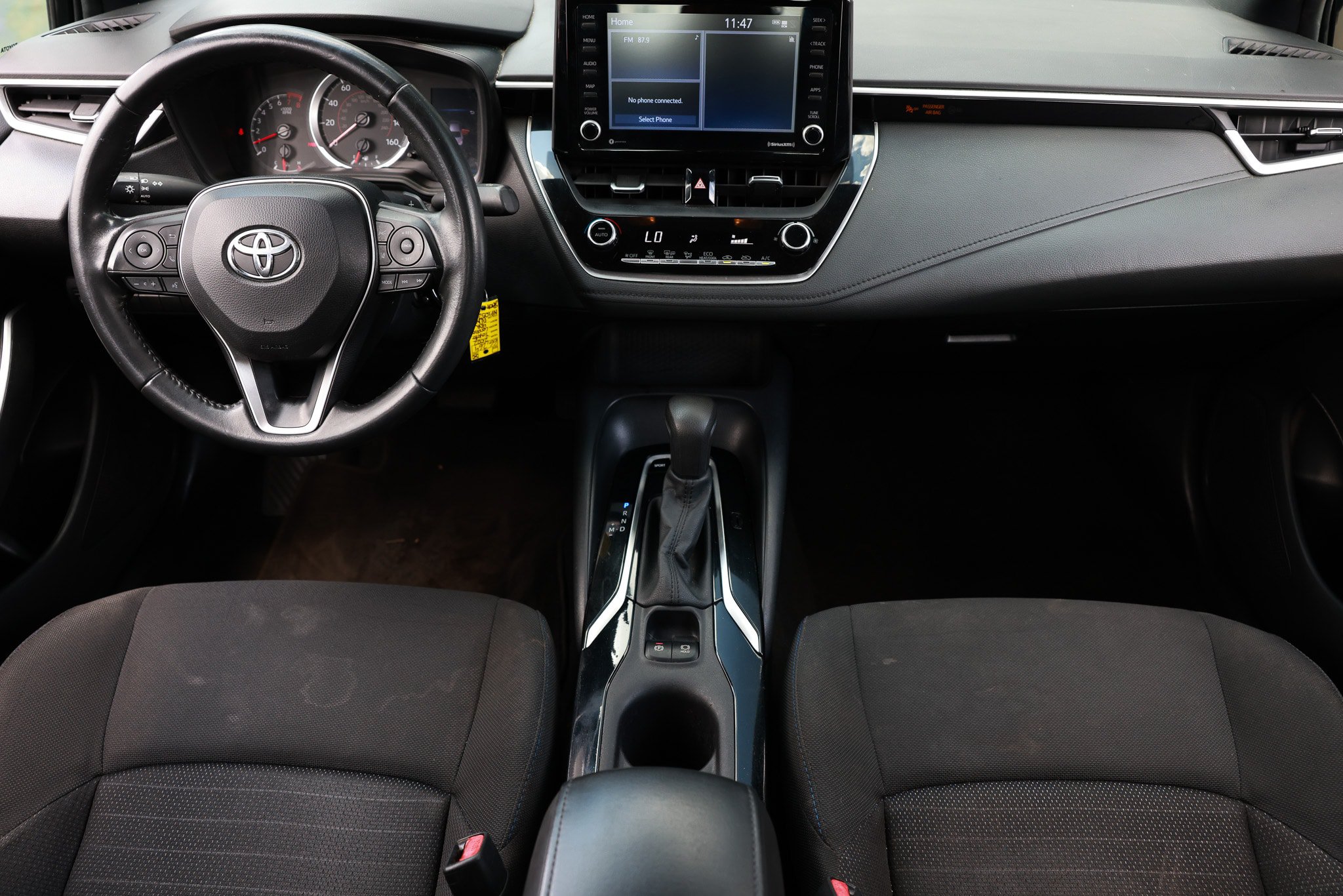 Used 2022 Toyota Corolla SE FWD image 25
