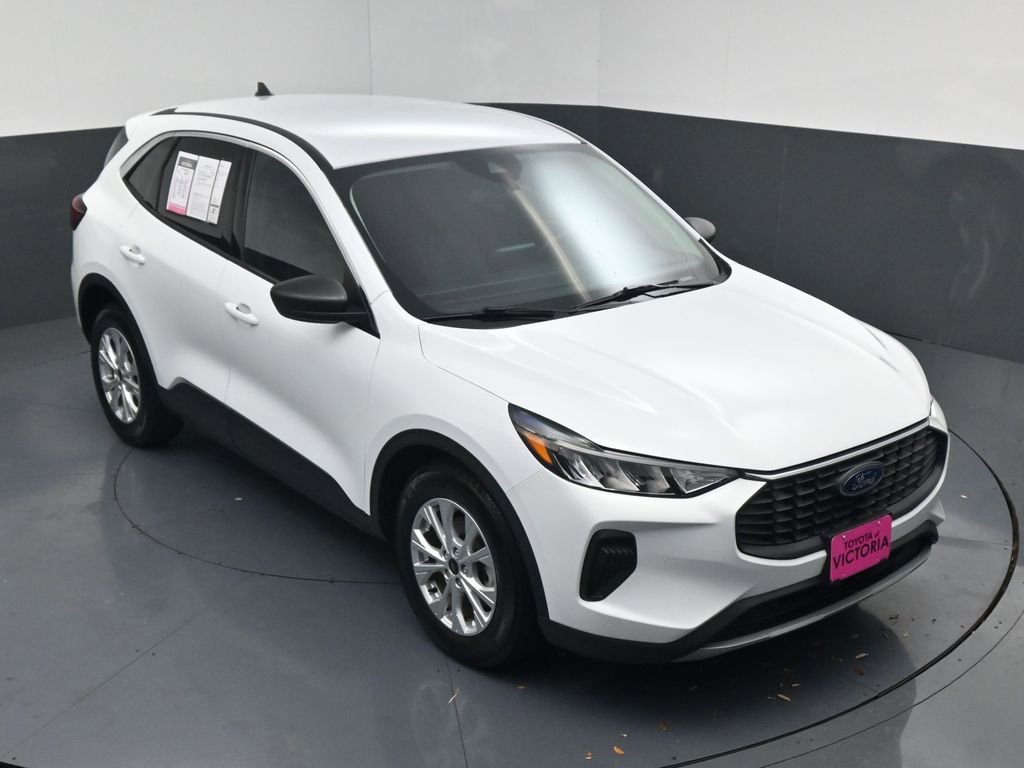 Used 2023 Ford Escape Active image 13