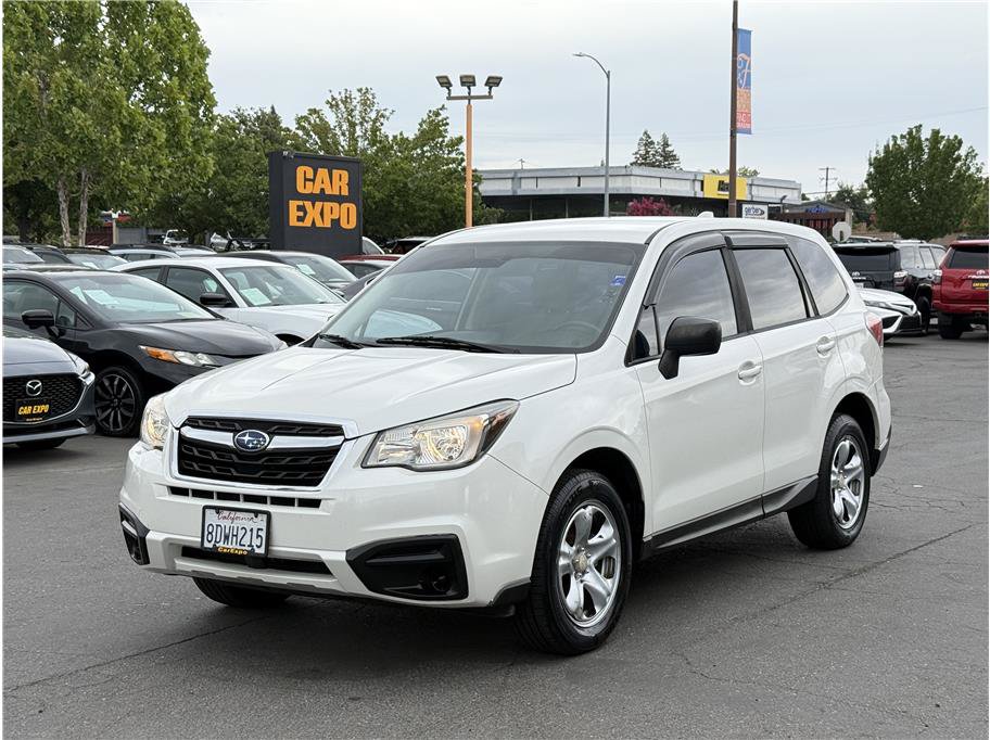 Used 2018 Subaru Forester 2.5i AWD/4WD image 4