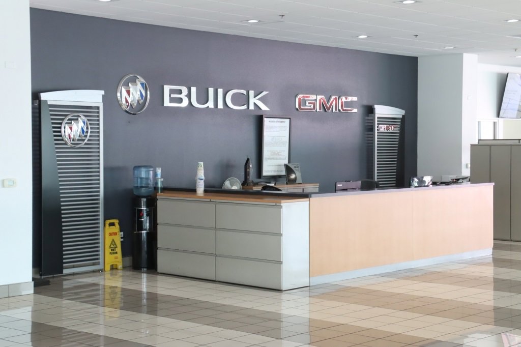 Used 2025 Buick Envision Sport Touring image 45