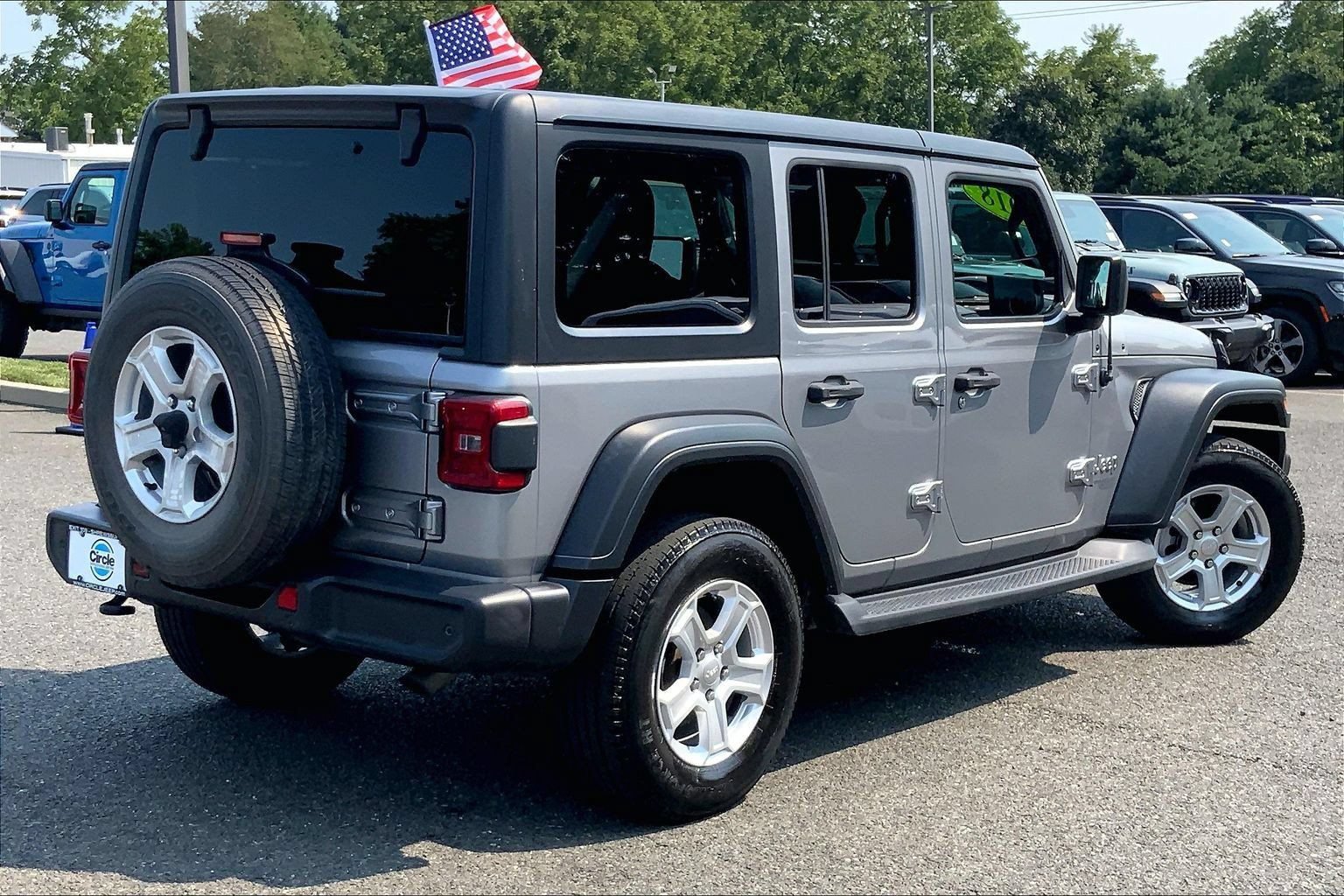 Used 2018 Jeep Wrangler Unlimited Sport S AWD/4WD image 11