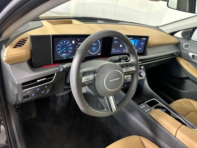 Used 2025 Hyundai Sonata Limited image 13