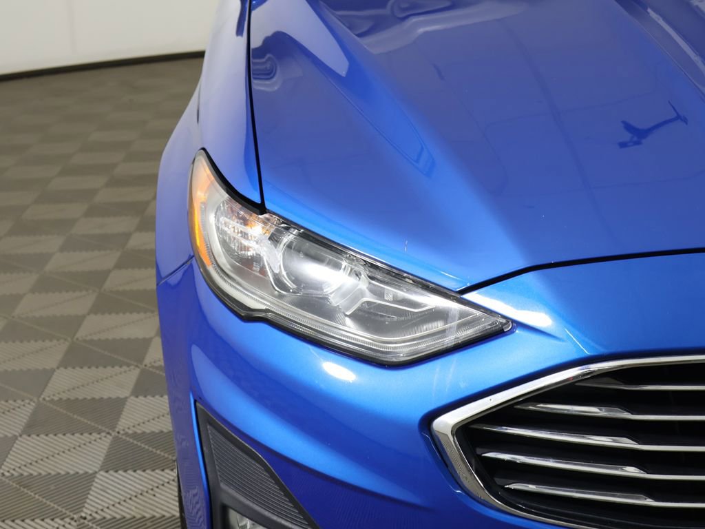 Used 2020 Ford Fusion SE w/ Equipment Group 151A image 11