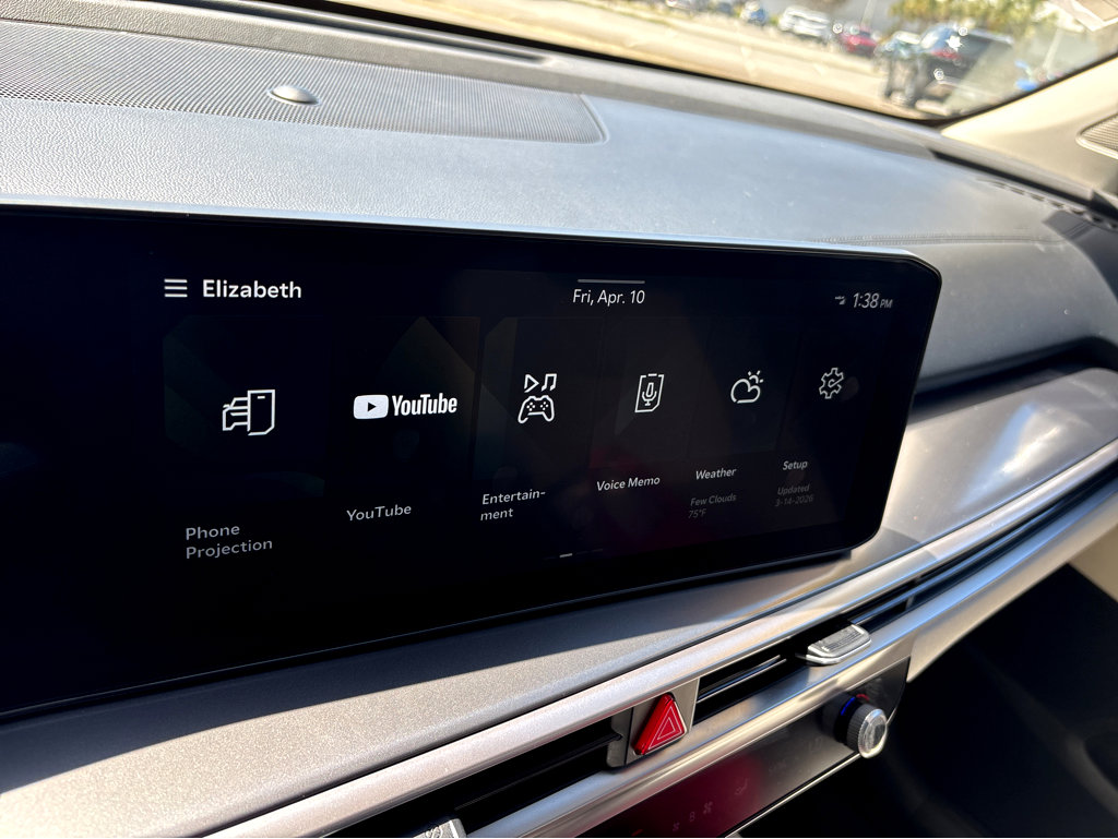 Used 2024 Kia Sorento EX w/ Panoramic Sunroof Package image 43