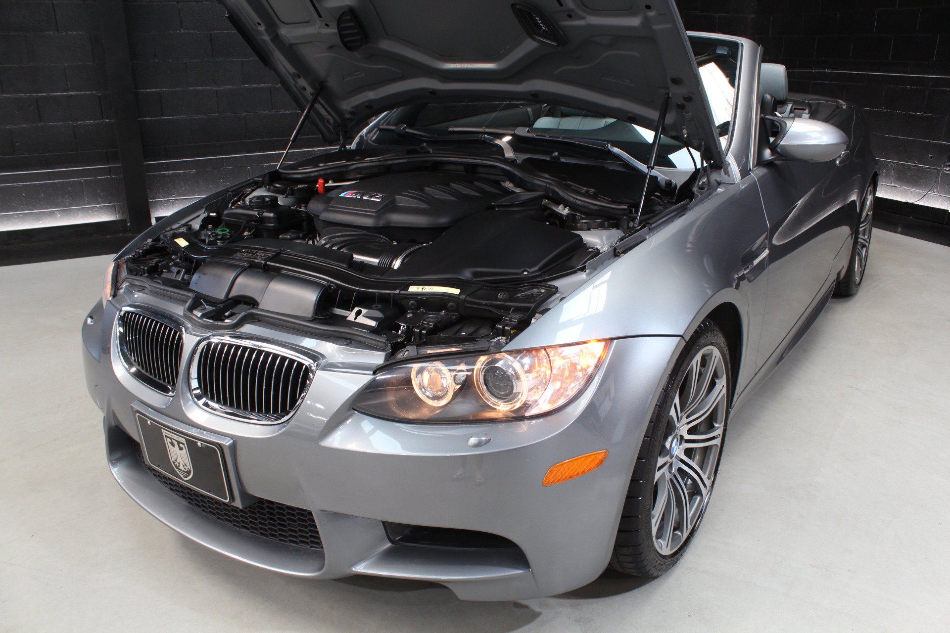 Used 2008 BMW M3 Convertible w/ Premium Pkg RWD image 36