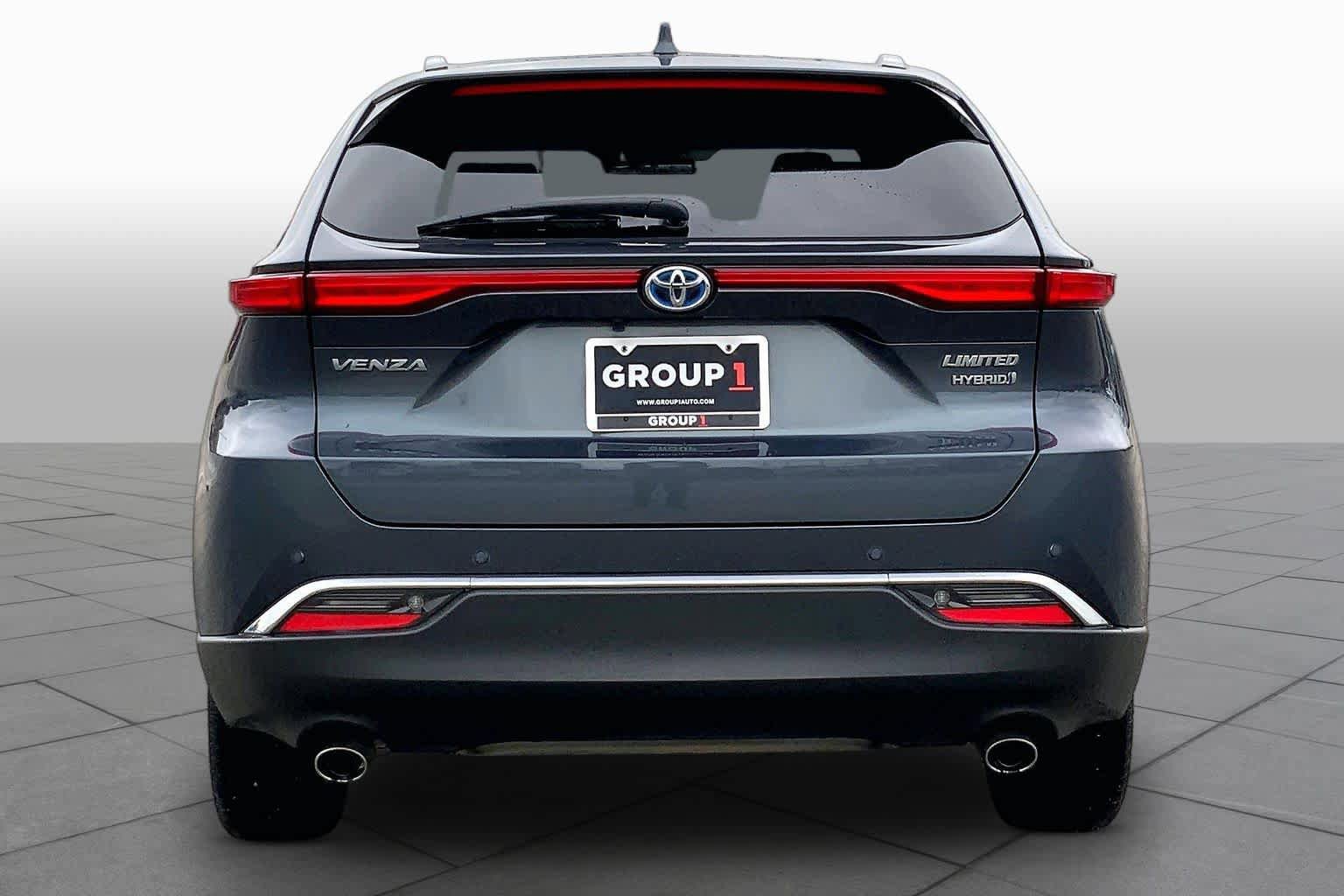 Used 2021 Toyota Venza Limited AWD/4WD image 5
