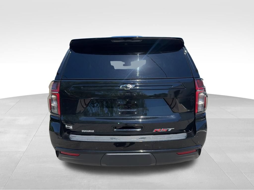 Used 2023 Chevrolet Tahoe RST w/ Luxury Package AWD/4WD image 4