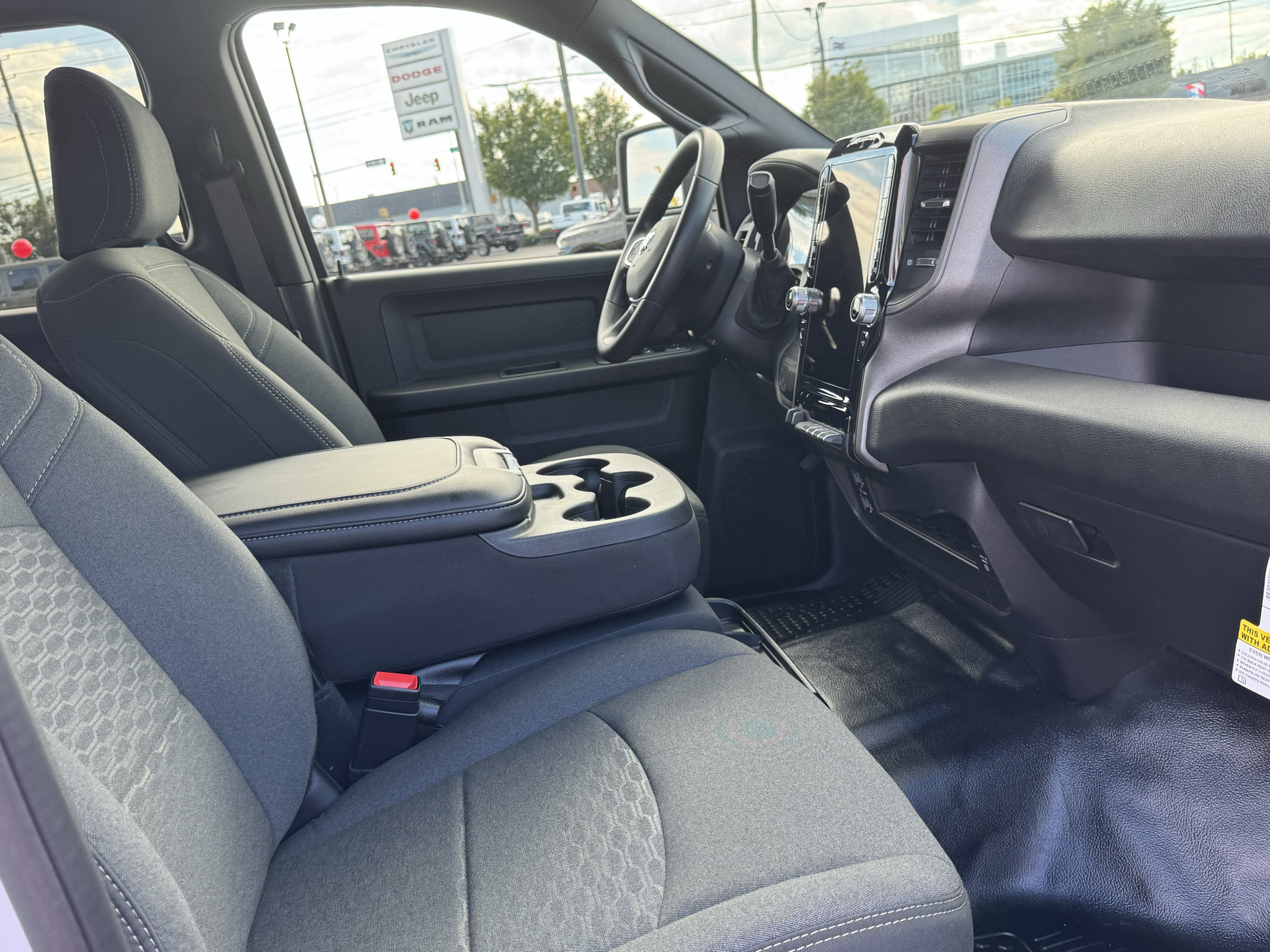 New 2027 RAM 3500 Tradesman AWD/4WD image 27