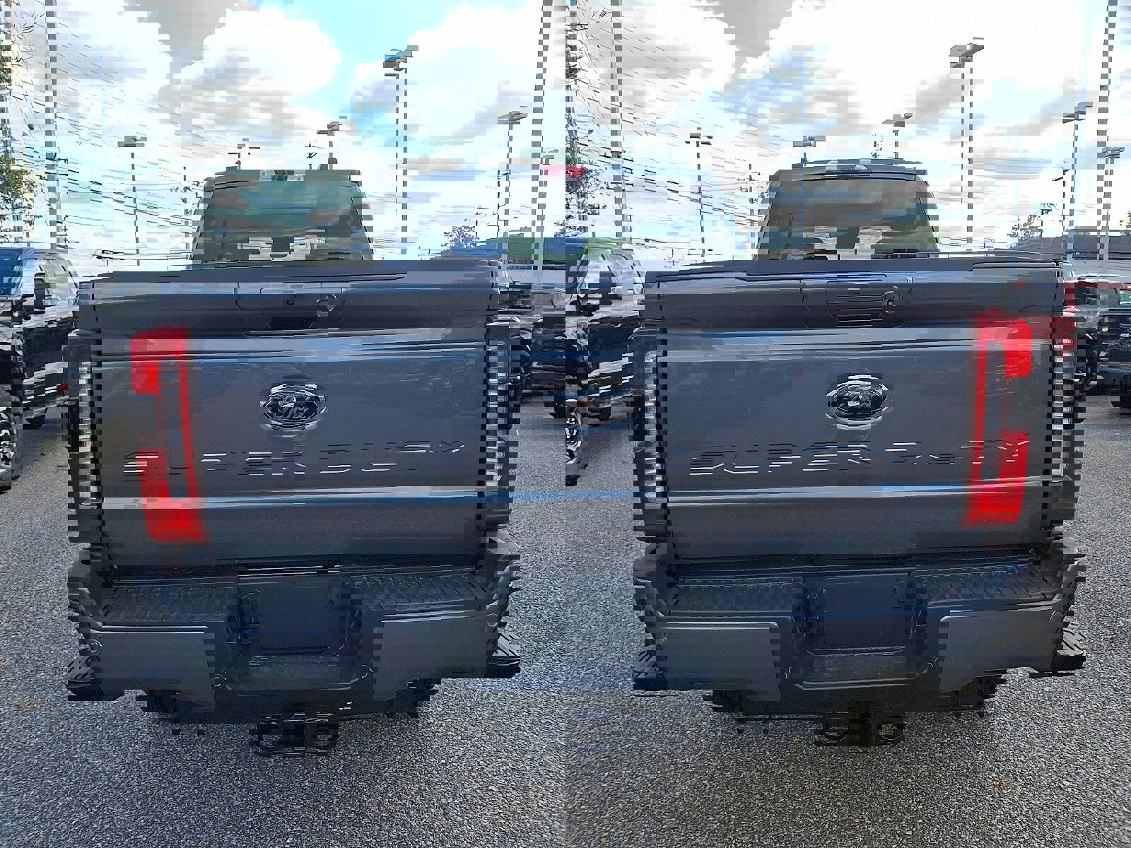 New 2026 Ford F250 Lariat w/ Black Appearance Package image 13