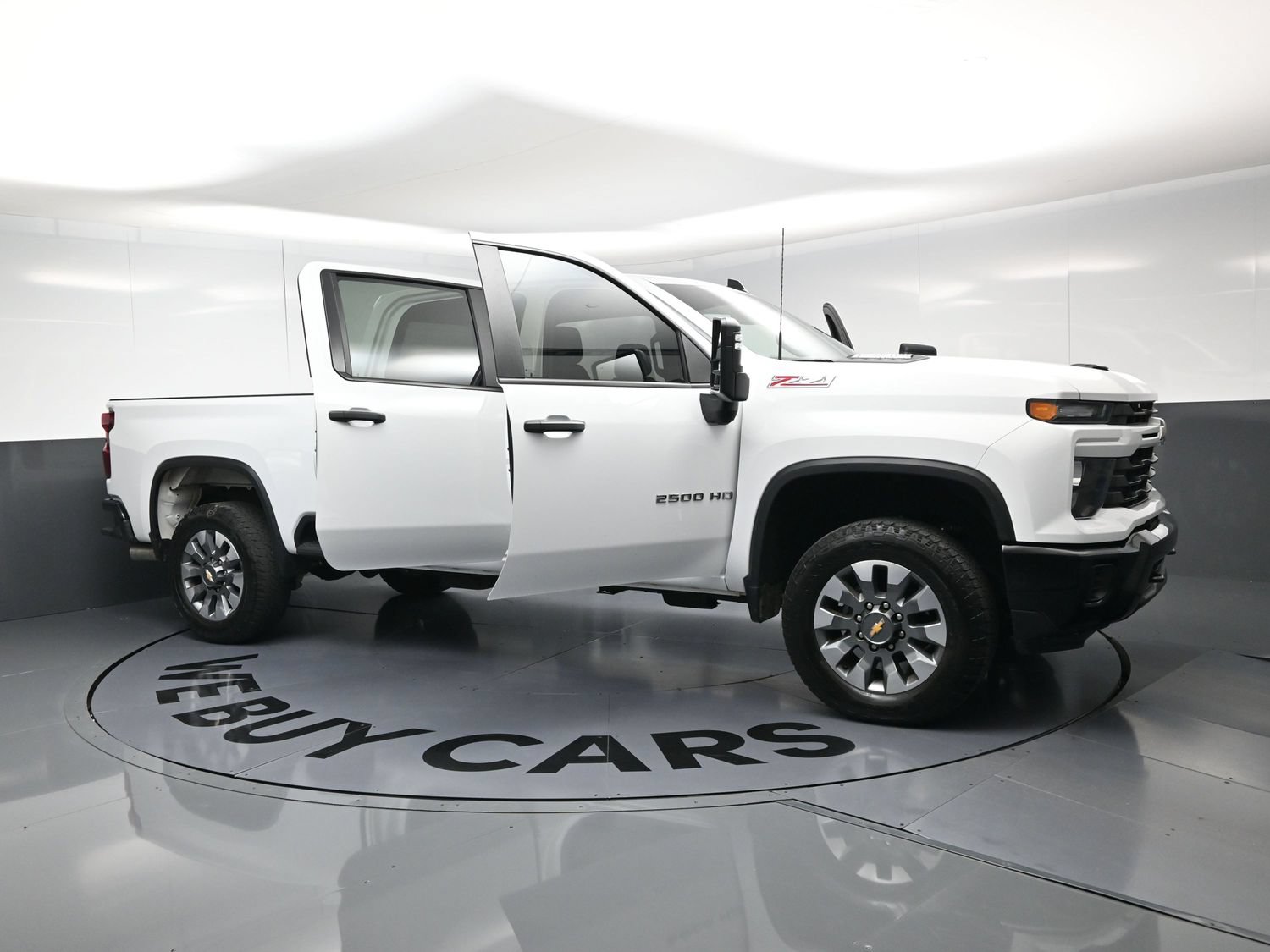 Used 2024 Chevrolet Silverado 2500 Custom w/ Custom Value Package AWD/4WD image 25