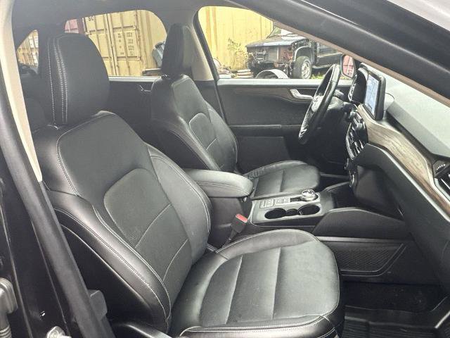 Certified 2020 Ford Escape Titanium image 24