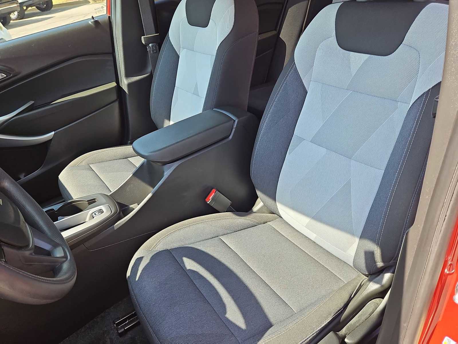 Certified 2024 Chevrolet Trax LS w/ LS Convenience Package image 17