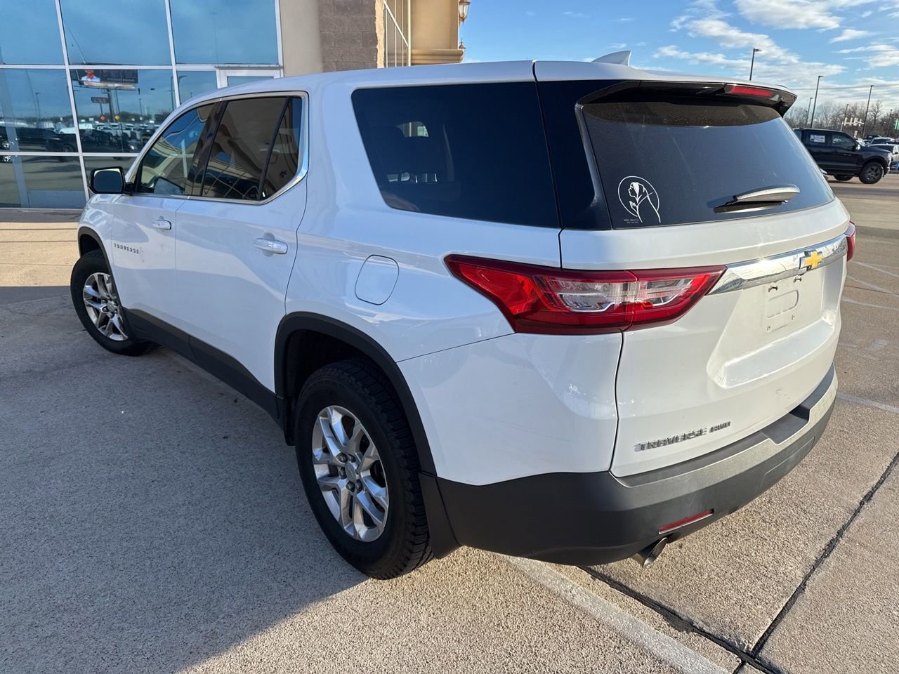 Used 2018 Chevrolet Traverse LS image 8