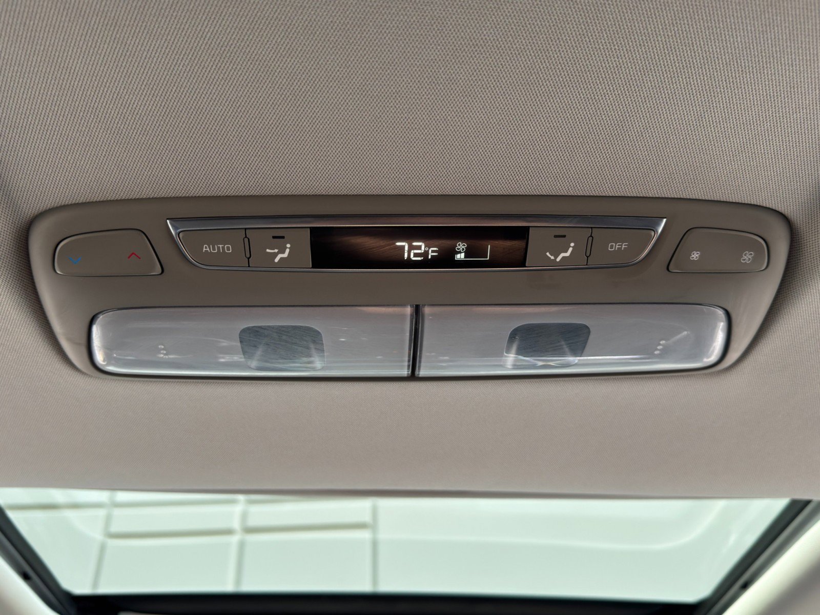 Used 2020 Kia Telluride EX AWD/4WD image 34