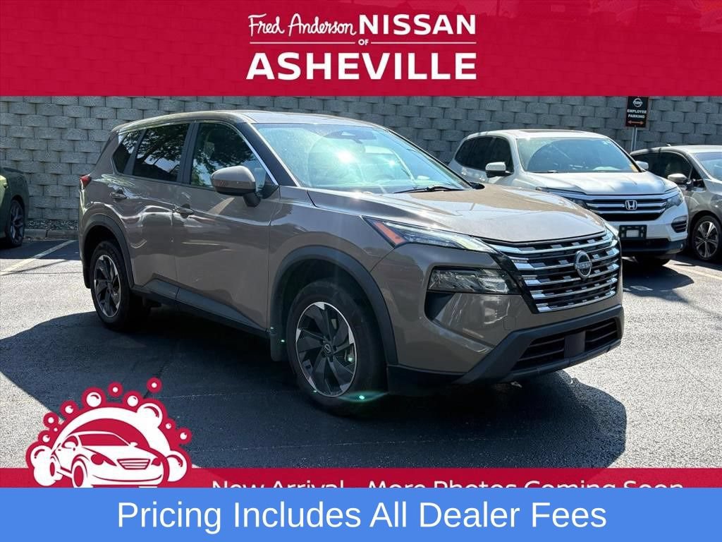 Used 2024 Nissan Rogue SV AWD/4WD image 1