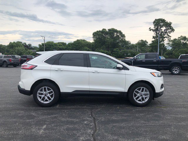 Used 2023 Ford Edge SEL w/ Convenience Package image 6