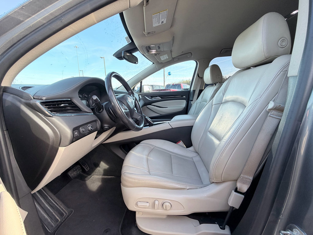 Used 2018 Buick Enclave Premium image 21