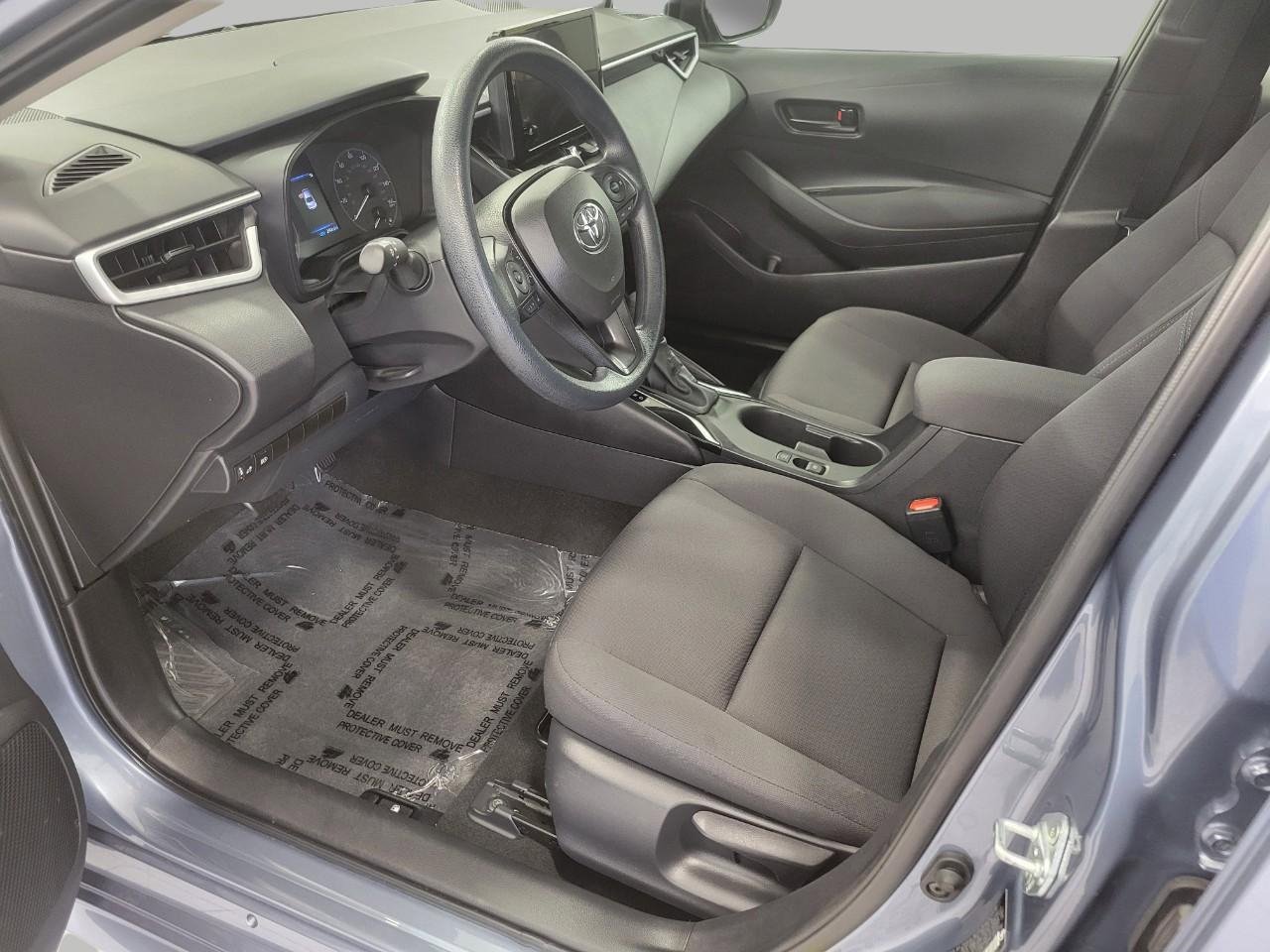 Used 2024 Toyota Corolla LE FWD image 10