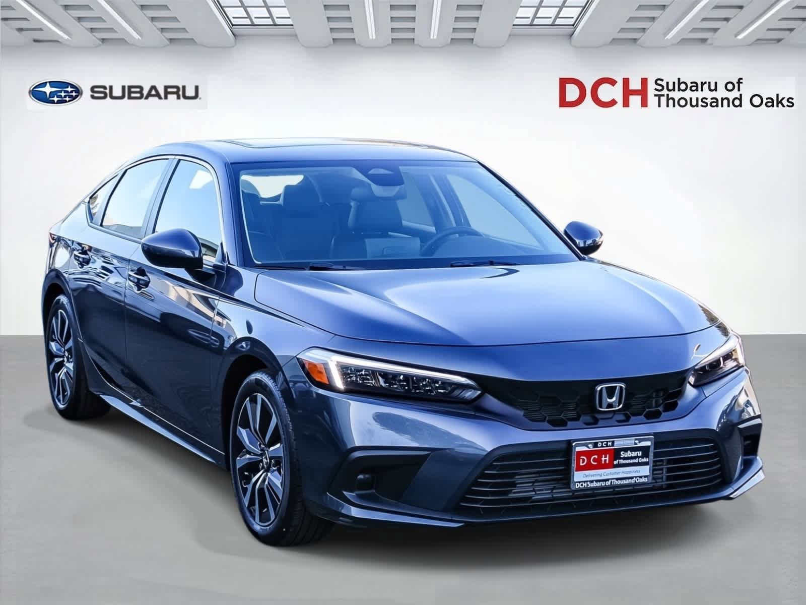 Used 2023 Honda Civic EX-L image 4
