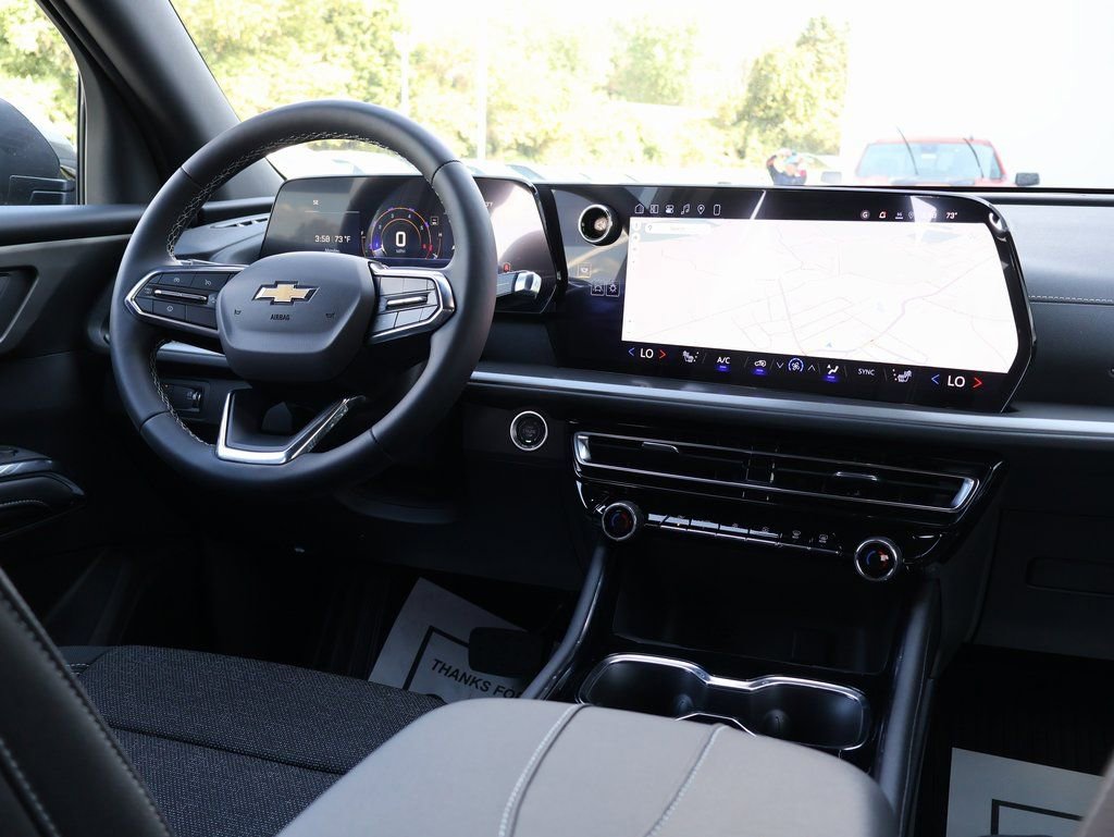 New 2026 Chevrolet Traverse LT w/ Driver Confidence Package image 27