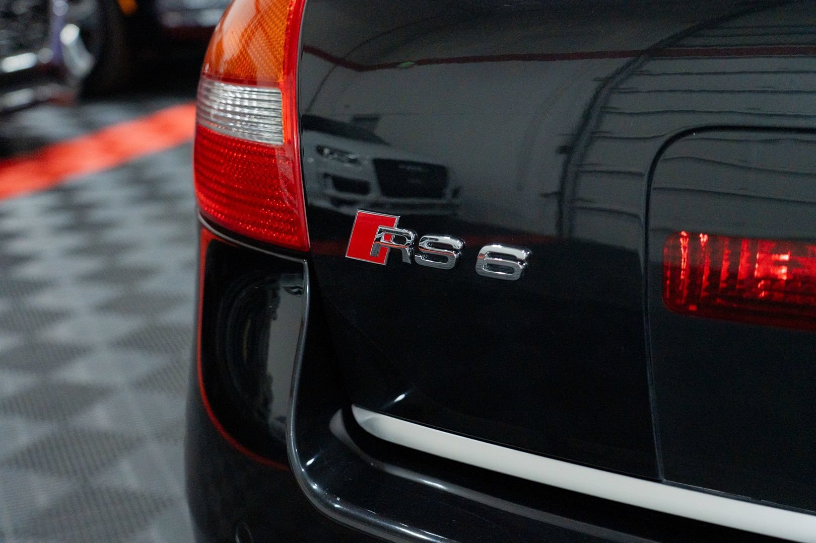 Used 2003 Audi RS 6 AWD/4WD image 9