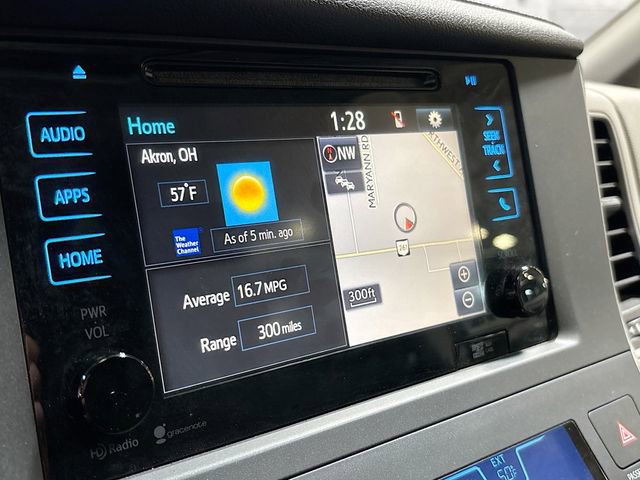 Used 2015 Toyota Sienna XLE Premium image 17