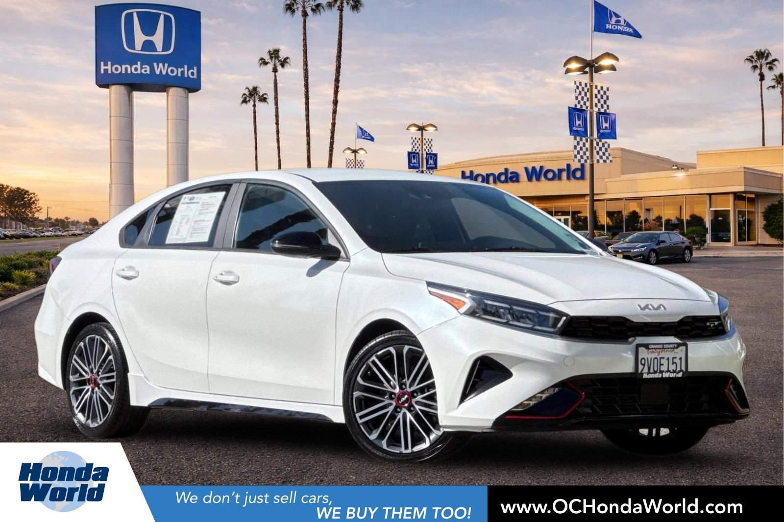 Used 2023 Kia Forte GT FWD image 1