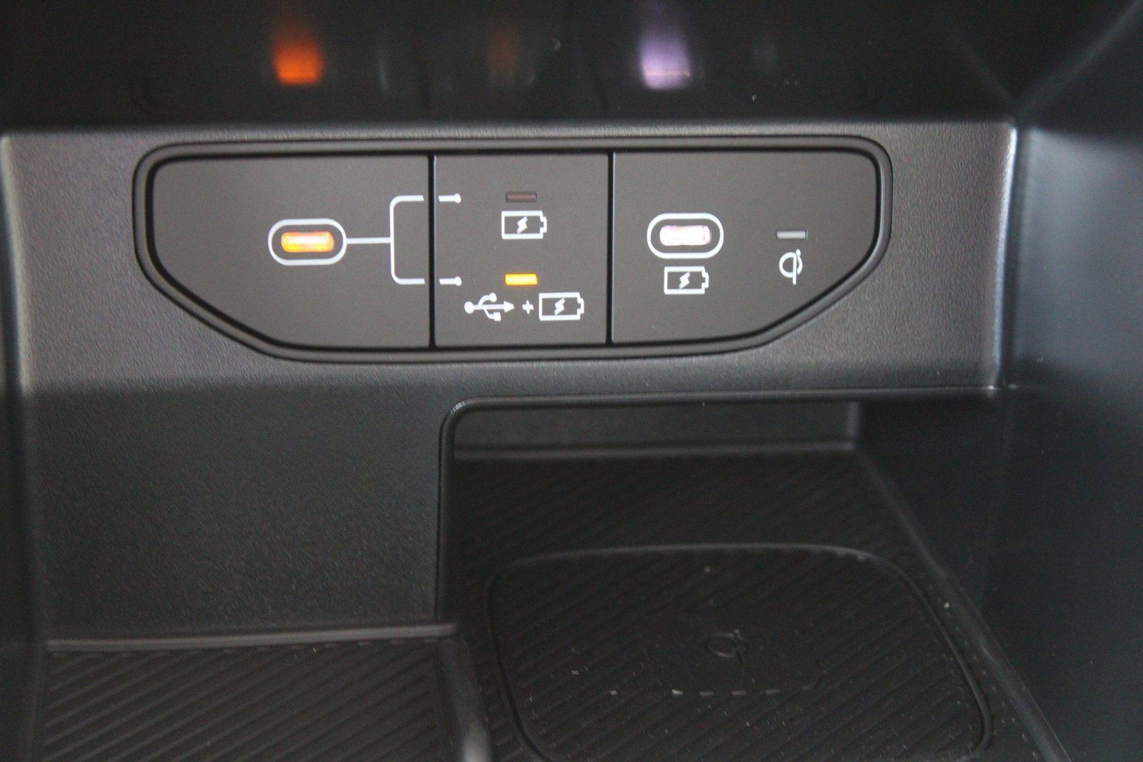 New 2026 Kia Sorento S FWD image 37