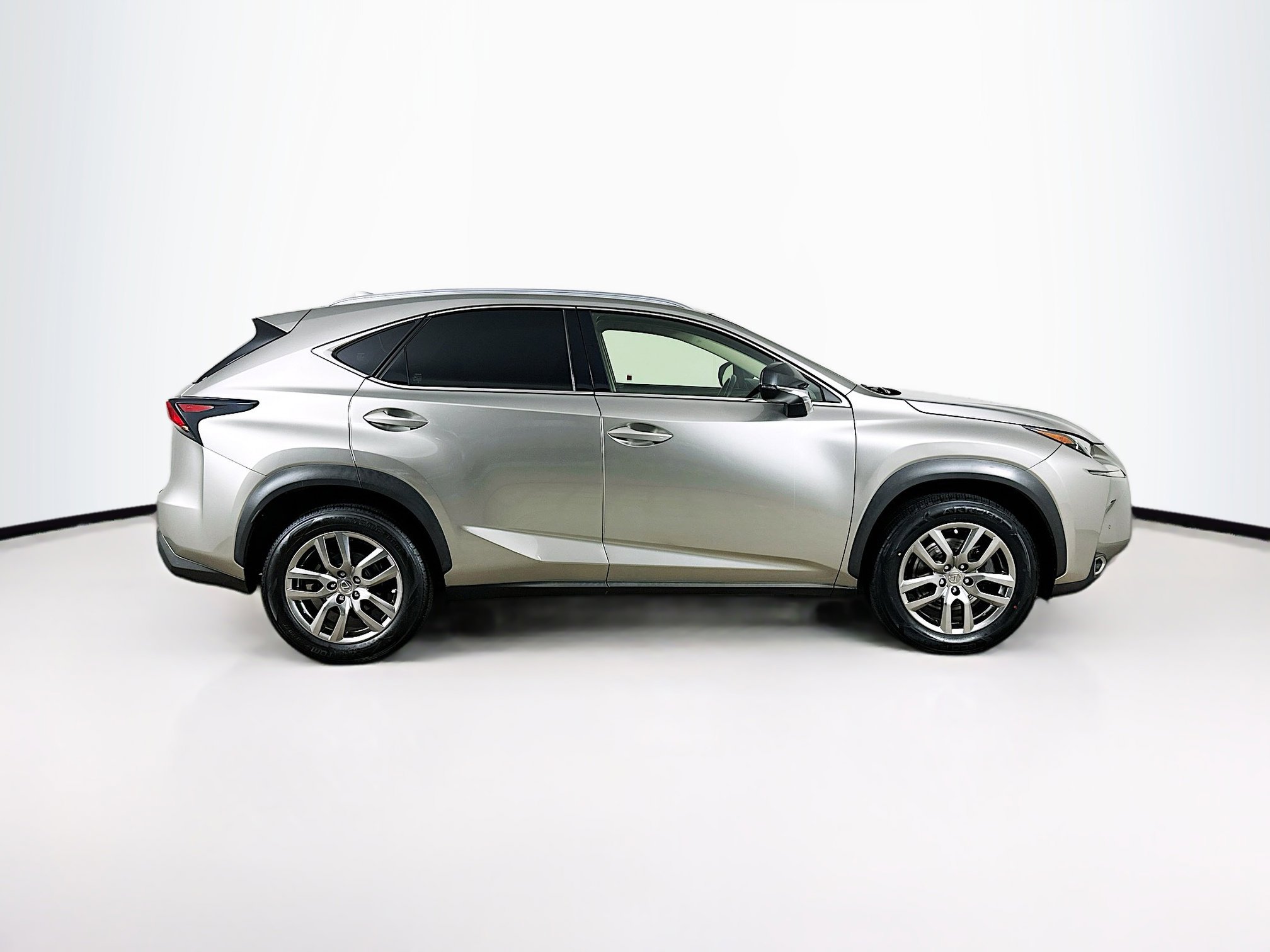 Used 2016 Lexus NX 200t AWD image 10