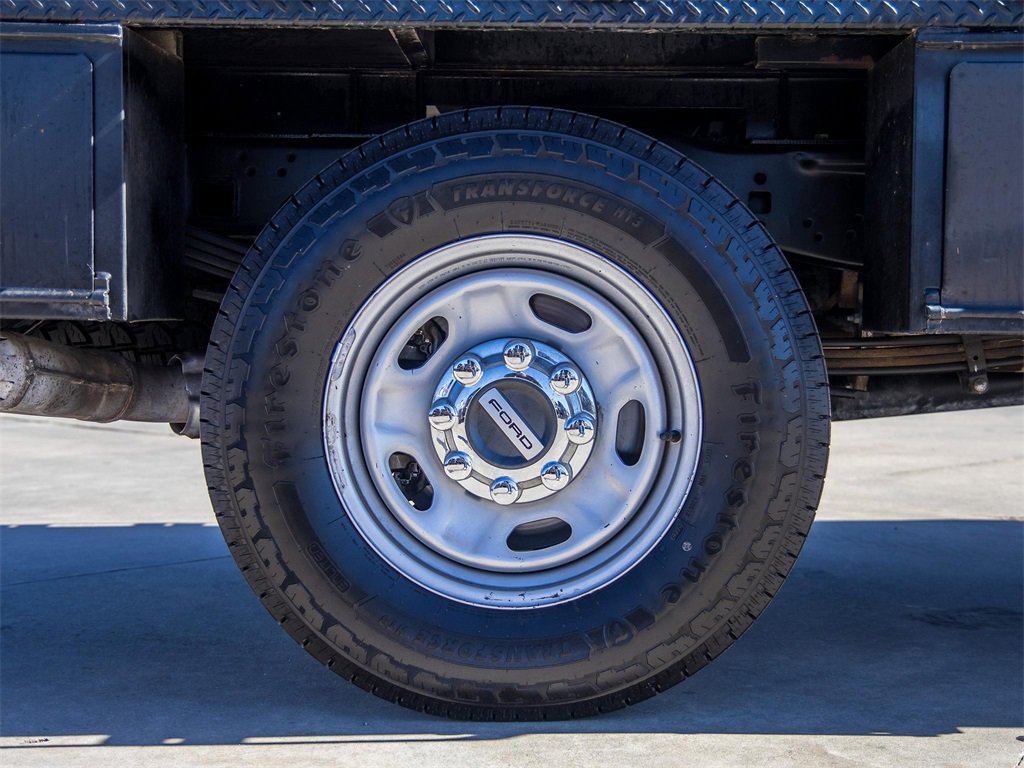 Used 2022 Ford F250 XL w/ Power Equipment Group image 7