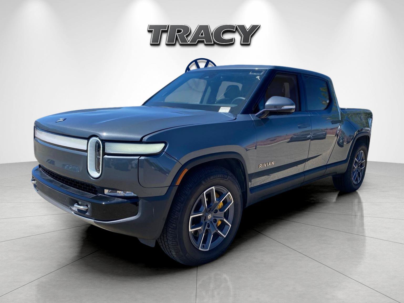 Used 2022 Rivian R1T Adventure AWD/4WD image 2