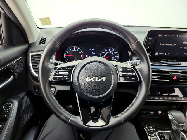 Used 2023 Kia Seltos S AWD/4WD image 24