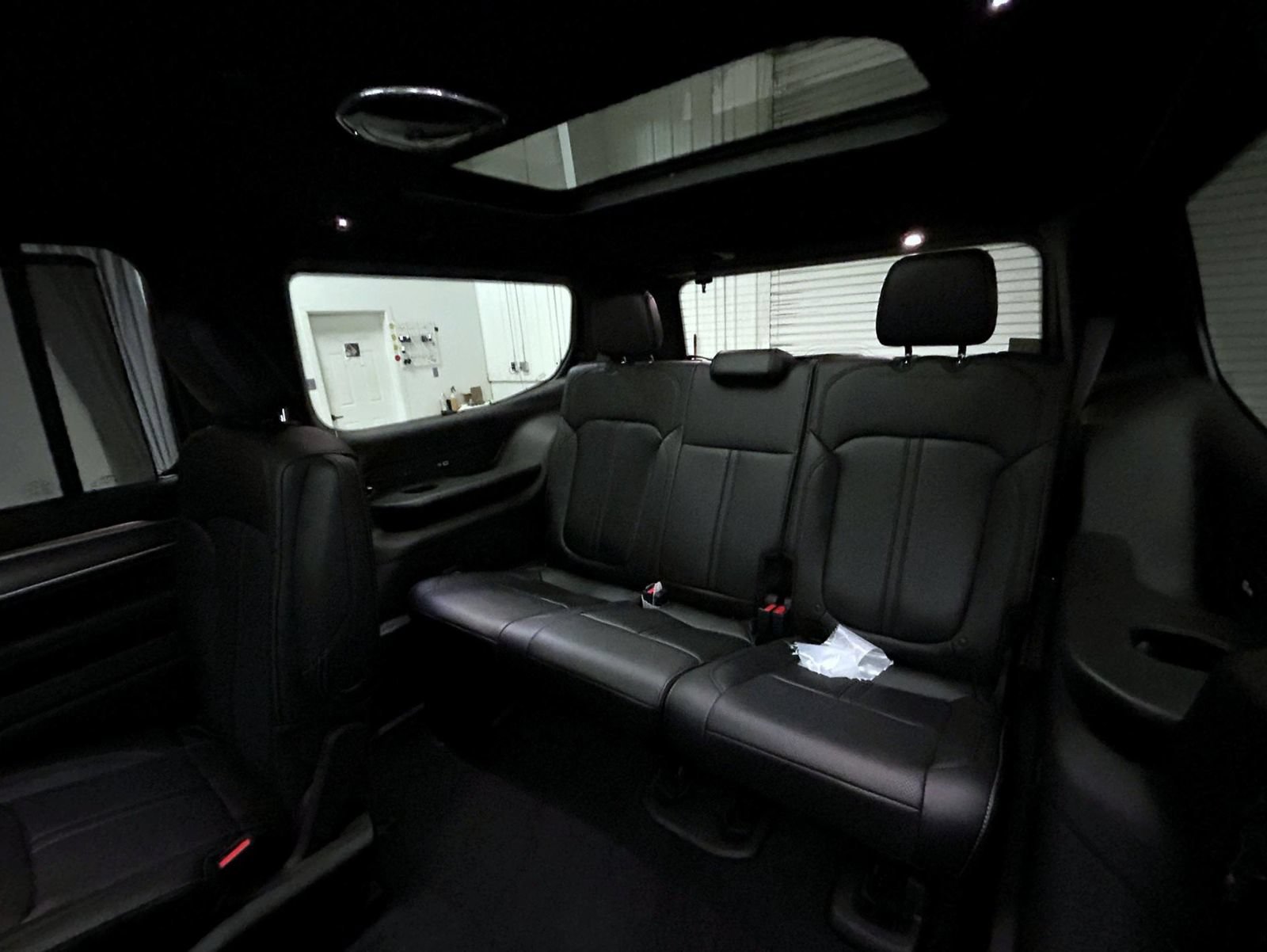 New 2026 Jeep Grand Wagoneer Limited AWD/4WD image 19