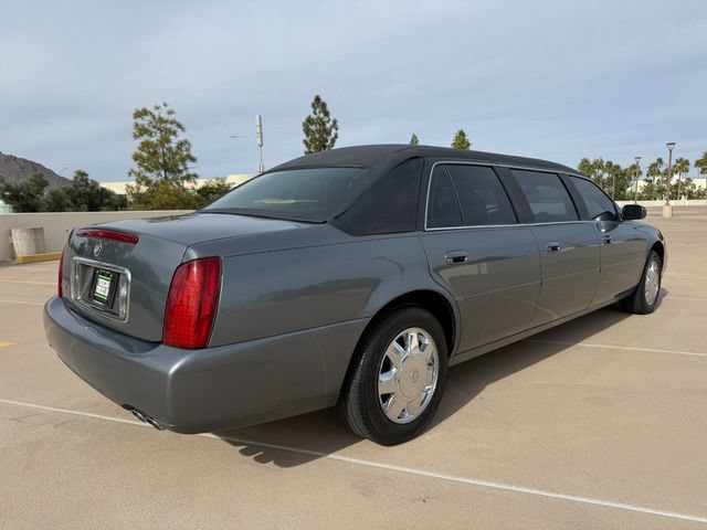 Used 2004 Cadillac De Ville Limousine FWD image 17