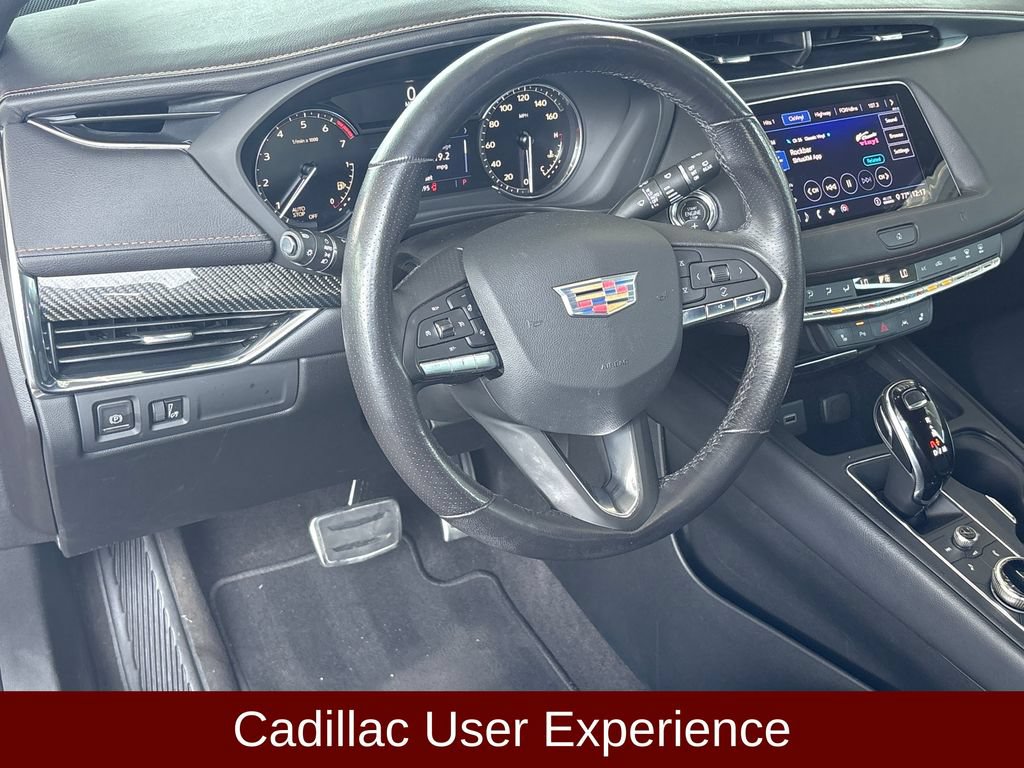 Used 2020 Cadillac XT4 Sport w/ Cold Weather Package FWD image 10