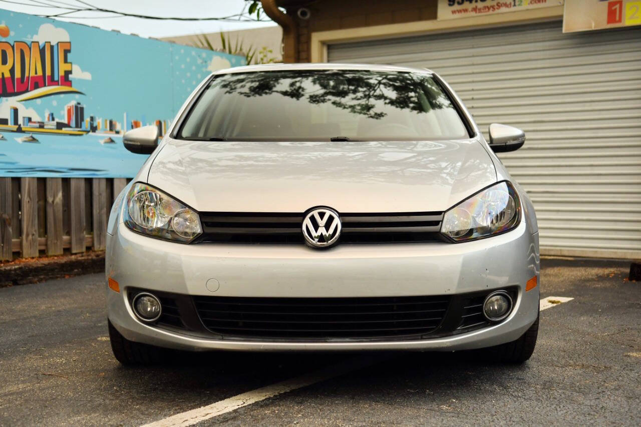 Used 2011 Volkswagen Golf TDI FWD image 4