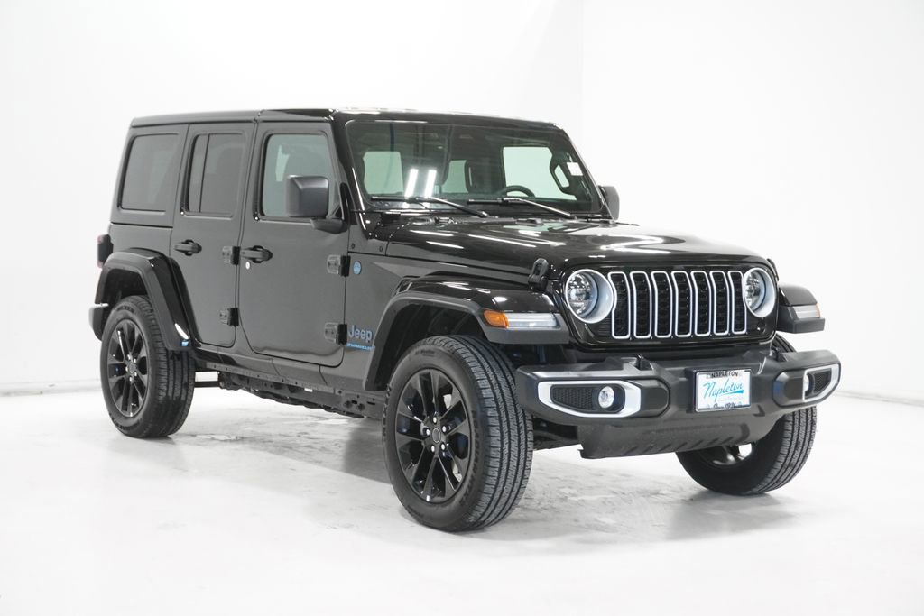 Certified 2025 Jeep Wrangler Unlimited Sahara w/ Safety Group image 4