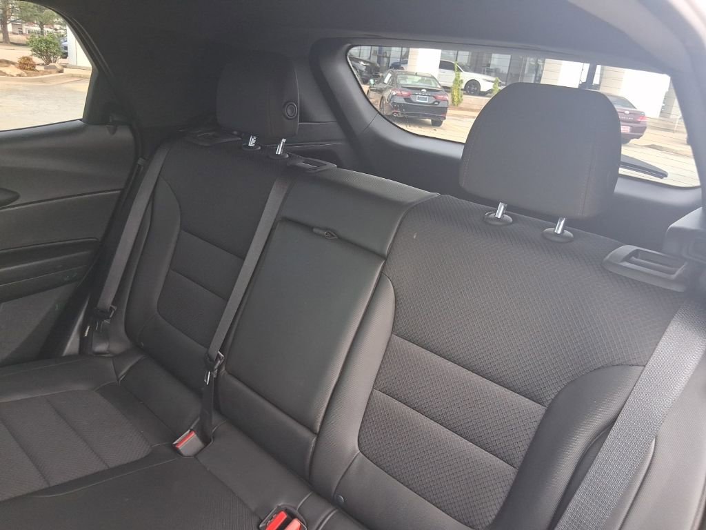 Used 2021 Chevrolet TrailBlazer RS w/ Technology Package image 11